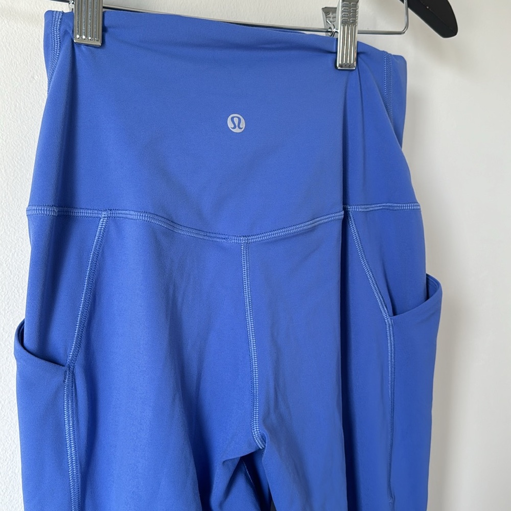 Lululemon leggings with pockets